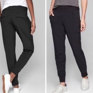 Athleta Jogger Pants Black Lined Sz 2 Zipper pockets